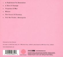 1. A Nightmare To Remember
2. A Rite Of Passage
3. Prophets Of War
4. Wither
5. The Count Of Tuscany
6. Pull Me Under / Metropolis
Pink Hintergrund mit Trackliste.