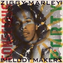 "Ziggy Marley and the Melody Makers" in großen Buchstaben. Darunter ein Porträt eines Mannes, umgeben von bunten Schriftzügen.