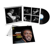 Text: "Natural Essence Tyrone Washington". Foto eines Mannes und Schwarz-Weiß-Bilder von Musikern. Schallplatte sichtbar.