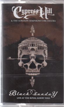 "Cypress Hill & The London Symphony Orchestra", "Black Sunday", "Live at the Royal Albert Hall". Ein Totenkopf mit Architektur.