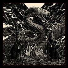 Keine erkennbaren Texte. Eine Illustration: Eine große, drohende Schlange mit geöffnetem Maul, flankiert von zwei schwarzen Hunden.