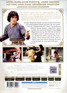 UNGALUBLICHE FIGHTS, JEDE MENGE ACTION UND EINE GEHÖRIGE PORTION JACKIE-CHAN-HUMOR! Porträt von Jackie Chan in Kampfszene. Drei kleinere Kampfszenen unten.