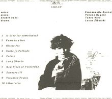 Liste mit Songs und Künstler: "A-Line", "Fame is a bee", Emmanuelle Bonnet, Illustration einer Person mit dunklem Haar.