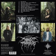 Trackliste: 1. Cromlech, 2. Sunrise Over Locus Mortis, ... 11. Eon. Band Darkthrone. Fotos von Bandmitgliedern im Wald.