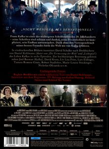 Texte: „Nicht weniger als sensationell“, „Umfangreiche Extras“. Menschen in historischer Kleidung an einem Bahnhof.