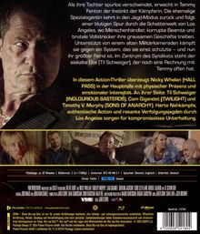 Eine Filmzusammenfassung beschreibt einen Action-Thriller mit Nicky Whelan, Til Schweiger und spannenden Verfolgungsjagden.