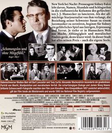 Texts: "Schonungslos und ohne Mitgefühl." - Roger Ebert. Beschreibung eines Films mit Sidney Falco in New York. Rabenschwarzer Medien-Noir.