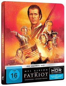 "MEL GIBSON DER PATRIOT", 4K ULTRA HD Hülle. Illustration mit Figuren aus einem historischen Drama, eine Frau hält eine Flagge.