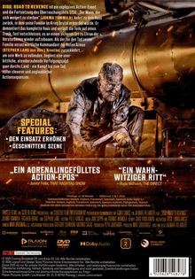 "SISU: ROAD TO REVENGE", explosives Action-Event, Special Features, "Ein adrenalinausfülltes Action-Epos", Mann kauert mit Messer.