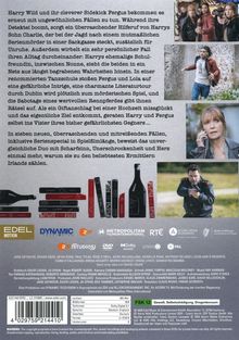 Text über Harry Wild und Sidekick Fergus, die ungewöhnliche Fälle lösen. Bilder von Charakteren, Logos, FSK 12 Hinweis.