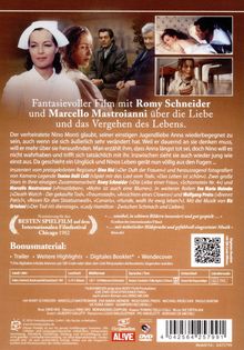 "Fantasievoller Film mit Romy Schneider und Marcello Mastroianni über die Liebe und das Vergehen des Lebens."   
Hintergrund zeigt Charaktere in verschiedenen Szenen.