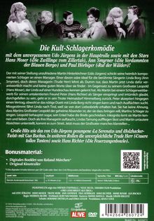 Text: "Die Kult-Schlagerkomödie" mit Udo Jürgens. Bonusmaterial und große Hits wie "La Serenata". Grünen Hintergrund mit Schauspielern.