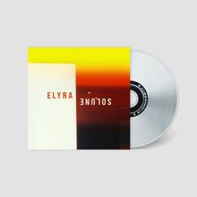 CD-Hülle mit dem Text "ELYRA" und "SOLUNE". Abstrakte Farbverläufe in Gelb und Rot über dem Titel.