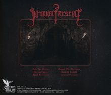 Oben: "Infernal Presence". Unten: Liedtitel wie "Into The Obscure". Dunkles Bild mit zwei Menschen und Fackeln.