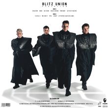 „BLITZ UNION EVOLUTION“; Songs: „EVOLUTION, MARS, BLITZCOIN, FREAK ANTHEM...“ Vier Personen tragen futuristische schwarze Outfits.