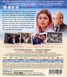 Oben zitiert: "Mit dem unvergesslichen MICHEL BLANC..." Darunter sieht man Porträts einer jungen Frau und eines Mannes, mit Filmszenen.