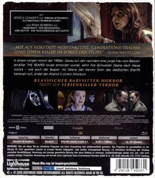 "Mit Jessica Clement aus 'Dream Scenario' und Ryan Robbins aus 'Warcraft: The Beginning'. Klassischer Babysitter-Horror trifft auf Serienkiller-Terror."  
Oben und unten sind Szenen aus einem Horrorfilm zu sehen.