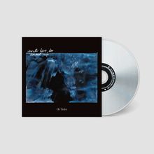 Text: „überall hört der himmel auf“, „Ole Tieden“. Ein Albumcover mit blauen, wolkenartigen Mustern.