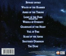 Trackliste: "Beware (Intro)", "Wrath of the Hammer", "Ashes of the Throne", "Light in the Dark Remake 2026" und mehr. Nachtlandschaft.