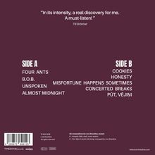 Zitat von Till Brönner. Albumtitel: "SIDE A" mit "FOUR ANTS" usw., "SIDE B" mit "COOKIES" usw. Dunkler Hintergrund.