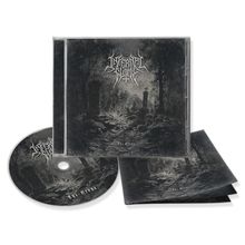 „The Grove“ auf einem düsteren Friedhofsbild mit Grabsteinen und überwucherten Bäumen in schwarz-weißer Gestaltung.