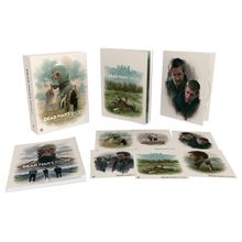 "DEAD MAN'S SHOES" mehrfach in Großbuchstaben; Filmverpackung mit Illustrationen von Männern in verschiedenen Szenen.