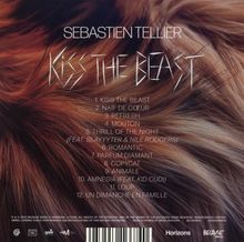 Album-Cover von Sebastien Tellier: "Kiss the Beast". Trackliste enthält 12 Songs. Hintergrund mit texturiertem Fell.