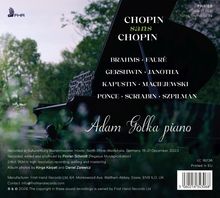 "CHOPIN sans CHOPIN. Brahms, Fauré, Gershwin. Adam Golka piano." Schwarzes Klavier in einem grünen Garten.