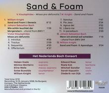 Text im Zentrum: "Sand & Foam".

Links Titel und Trackliste mit Interpreten und Zeiten. Unten Musiker aufgeführt: Sopran, Tenor, etc. Logo unten rechts.