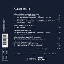 "PLUCKED BACH III" dokumentiert Werke von Bach, Matteis, und Von Westhoff. Mitwirkender: Alon Sariel. Label-Logos unten.