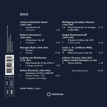"Gold" ist der Titel. Namen wie Bach, Mozart, Schumann und Beethoven sind aufgeführt. "Pentatone"-Logo unten. 
