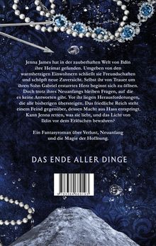 Ein Roman über Verlust, Neuanfang und Magie. Blauer Hintergrund mit Perlen und blauem Schmuck. Barcode unten.