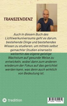 "TRANZENDENZ. Auch in diesem Buch des Lichtwerkuniversums... von Bedeutung ist." Oben Bild eines sitzenden Mannes. Unten treedition-Logo.