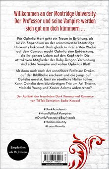 Willkommen an der Montridge University. Text beschreibt Ophelias Abenteuer mit Vampiren, empf. ab 18 Jahren. Verziert.