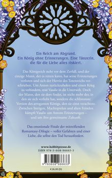 Ein Königreich am Abgrund. Ein König ohne Erinnerungen. Eine Tänzerin, die für die Liebe alles riskiert. In blauer Schrift vor floralem, dekorativem Rahmen.