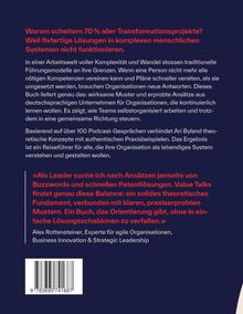 Warum scheitern 70 % aller Transformationsprojekte? Weil fixfertige Lösungen in komplexen menschlichen Systemen nicht funktionieren. Ein Text auf dunkelblauem Hintergrund. Unten ein Zitat und ein Barcode.