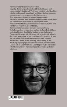 Text über Kommunikation und Transaktionsanalyse; darunter ein Porträt eines lächelnden Mannes mit Brille.