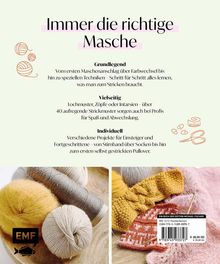 Titel: "Immer die richtige Masche". Erläuterungen zu Grundlagen, vielseitigen Strickmustern und individuellen Projekten. Der Hintergrund zeigt Wollgarne und Strickstücke. Links ein EMF-Logo mit Fischsymbol.