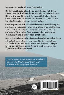 Rückseite eines Buches mit Text über eine transformative Wanderung ans Meer, Beratung und praktische Impulse für den Alltag.