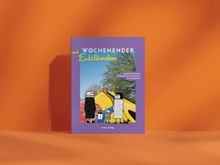 „WOCHENENDER mit Enkeln“, „Lieblingsorte für Groß und Klein in Hamburg“. Illustration von vier gezeichneten Figuren.
