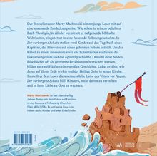 Ein Text beschreibt die Entdeckungsreise junger Leser zu biblischen Wahrheiten, geleitet von Marty Machowski. Eine Illustration zeigt eine felsige Küste mit einem Piratenwimpel.
