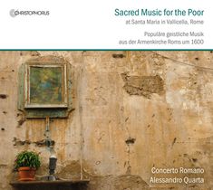 Sacred Music for the Poor, Santa Maria Vallicella, Rome. Verwitterte Wand mit Bild, Blumentopf, Relief.