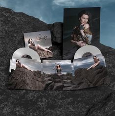 Signatur "Tarja" mit Herz, Frau auf Felsen in verschiedenen Posen, zwei Schallplatten, Hintergrund mit bewölktem Himmel.