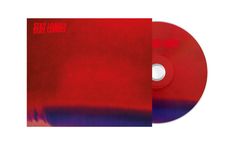 Texte: "STAY LONELY STAY LONELY", "RED SHOES". Rotes CD-Cover mit blauem und rotem Farbverlauf, beiliegende CD.