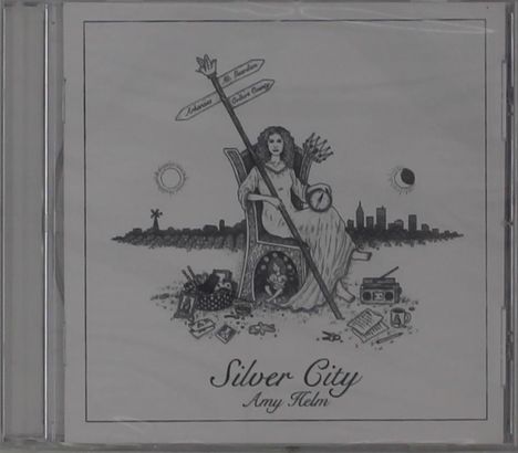 "Silver City Amy Helm." Eine Frau sitzt auf einem Stuhl mit einer Stange, die Schilder trägt, und eine Uhr in der Hand.