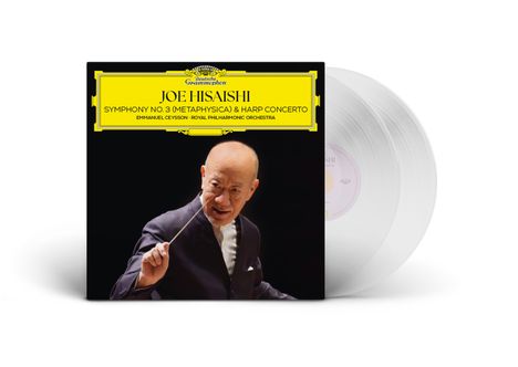 Text: "Joe Hisaishi Symphony No. 3 (Metaphysica) & Harp Concerto". Ein Dirigent mit einem Taktstock vor schwarzem Hintergrund.