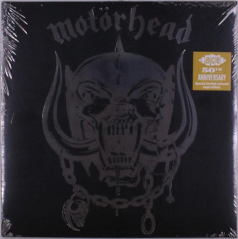 Text "Motörhead" oben, "ace 50th ANNIVERSARY" auf gelbem Rechteck rechts. Illustration eines Schädels mit Hörnern.