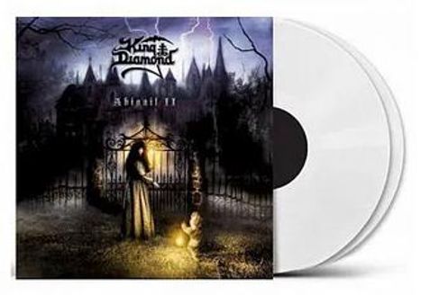 "King Diamond", "Abigail II"; Illustration einer Frau und eines Kindes vor einem gotischen Tor in einer düsteren Szenerie.