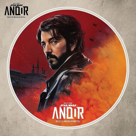 „Music from Star Wars: Andor, Music by Nicholas Britell“. Eine Person schaut intensiv, hinter ihr rauchartige Farben.