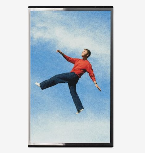 Illustration: Eine Person im roten Pullover schwebt spielerisch im Himmel mit blauem Hintergrund und Wolken.